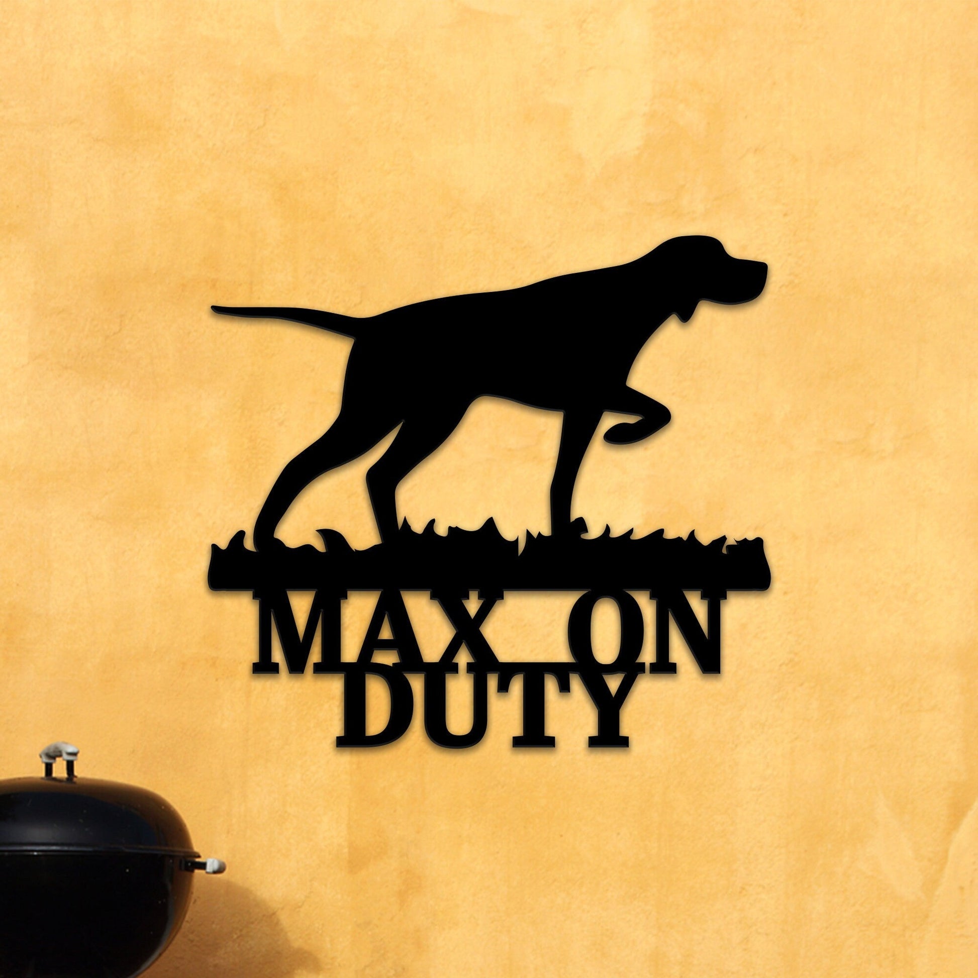 German Shorthaired Pointer on Duty Sign with Led Light, Guard Dog on Duty Sign, Pointer Dog Metal Wall Art, Dog Name Sign, Dog House Decor