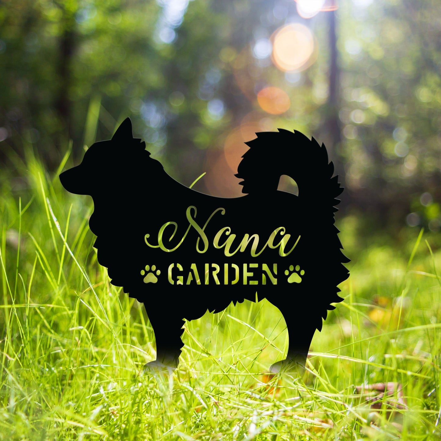 American Eskimo Dog Metal Stake with Solar Light, American Eskimo Dog Memorial Sign, Dog Metal Yard Art, Pet Loss Gift Outdoor Garden Stake